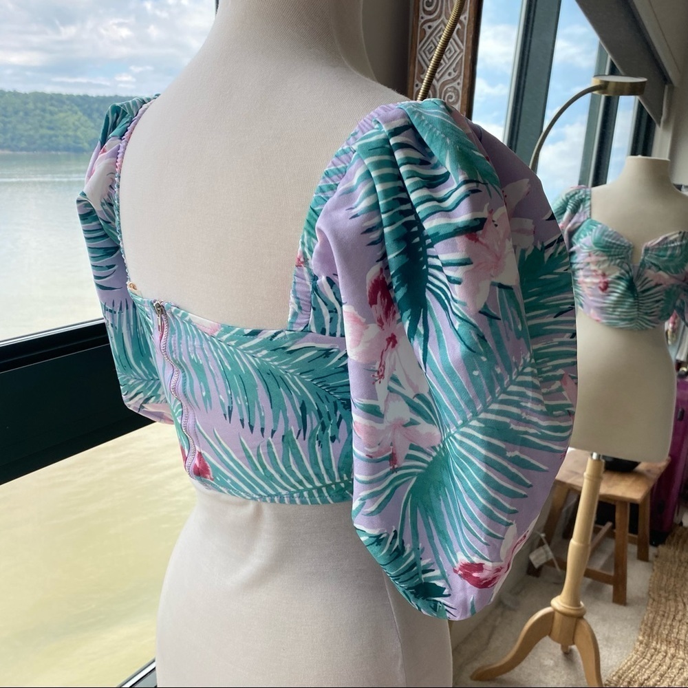 A. Peach Top, Size S - Picture 6 of 7